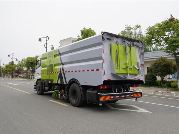 國六9方水 7方塵東風天錦 洗掃車